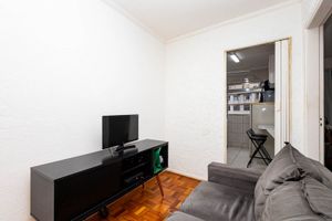 Image 3 - 882643