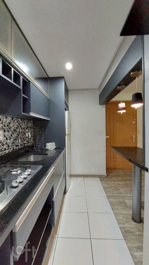 Image 5 - 882644
