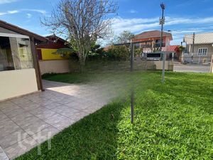 Image 8 - 882648