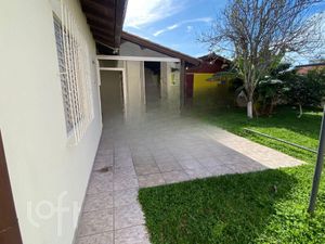 Image 10 - 882648