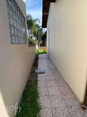 Image 7 - 882648