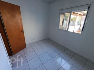 Image 8 - 882670