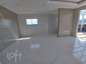Image 7 - 882672
