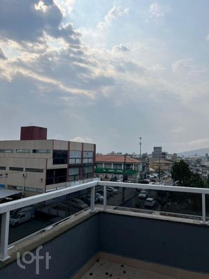 Image 21 - 882672