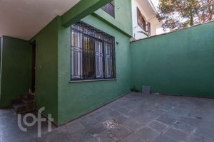 Image 42 - 882676