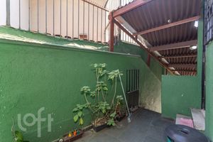 Image 35 - 882676