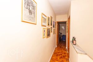 Image 45 - 882676