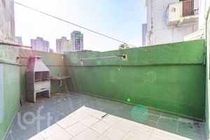 Image 29 - 882676