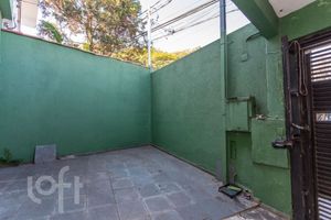 Image 43 - 882676