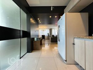 Image 1 - 882684