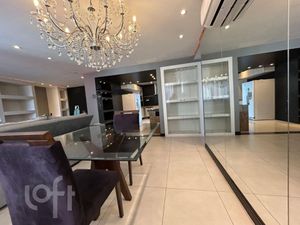 Image 14 - 882684
