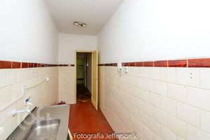 Image 3 - 882690