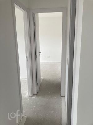 Image 11 - 882692