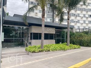 Image 35 - 882692