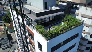 Image 38 - 882696