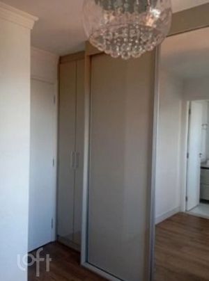 Image 13 - 882698