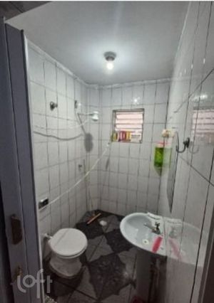 Image 7 - 882707