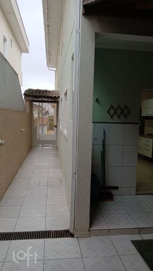 Image 11 - 882712