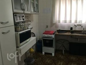 Image 9 - 882713
