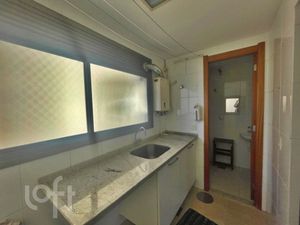 Image 15 - 882714