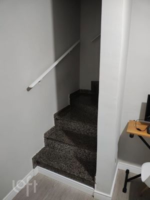 Image 13 - 882715