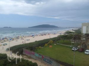 Image 1 - 882717