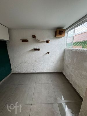 Image 4 - 882721