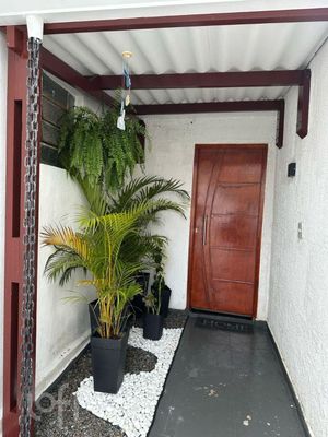 Image 13 - 882721