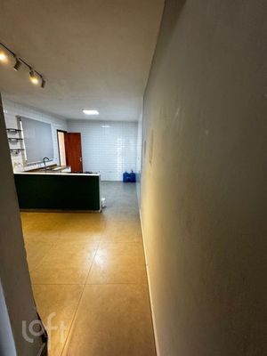 Image 14 - 882721