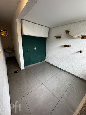 Image 5 - 882721