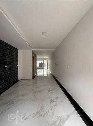 Image 1 - 882725