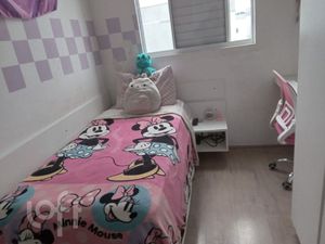 Image 10 - 882731