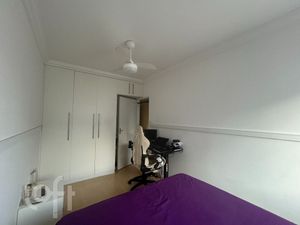 Image 5 - 882738
