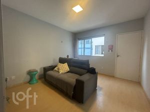 Image 1 - 882738