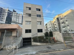 Image 21 - 882738
