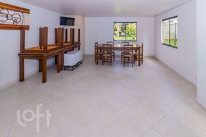 Image 33 - 882751