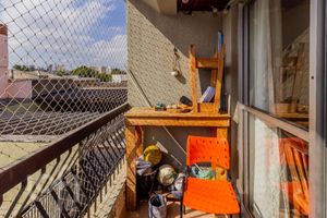 Image 4 - 882751