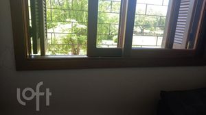 Image 4 - 882754