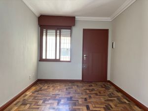 Image 1 - 882783