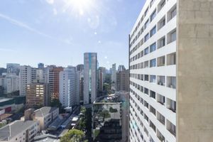 Image 7 - 882784