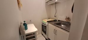Image 13 - 882789