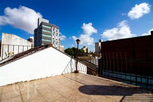 Image 29 - 882793