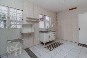 Image 20 - 882797