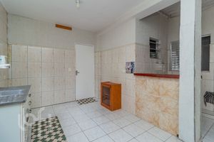 Image 19 - 882797