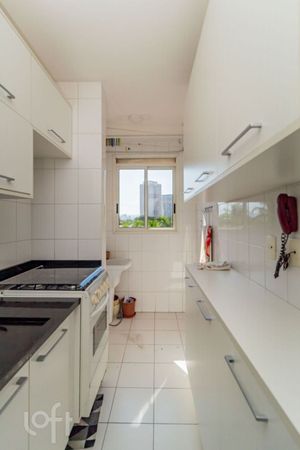 Image 14 - 882805