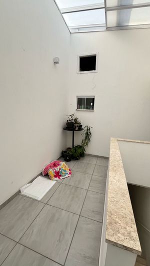 Image 35 - 882820