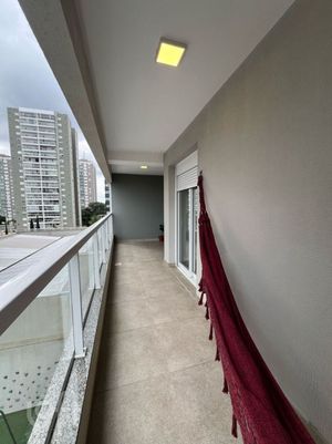 Image 29 - 882822