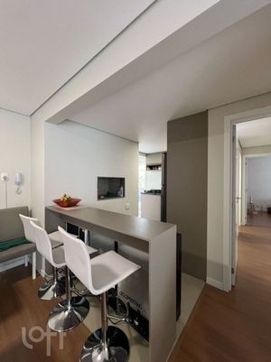 Image 9 - 882822