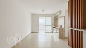 Image 14 - 882823