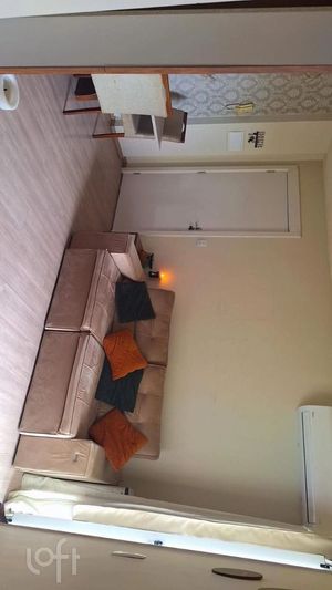 Image 9 - 882824